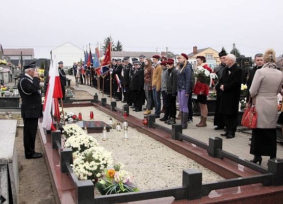 Grafika 10: Święto Niepodległości