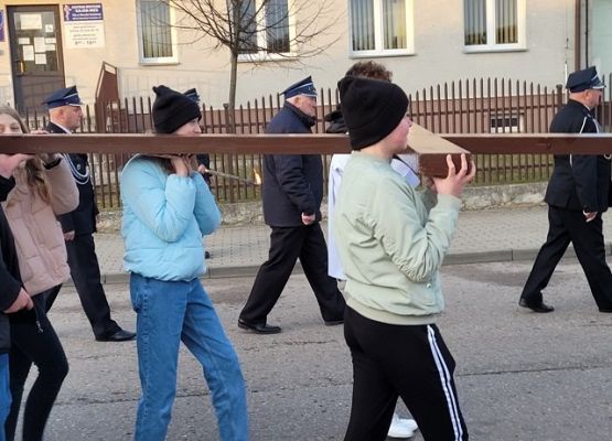 Grafika 13: Droga krzyżowa 2022