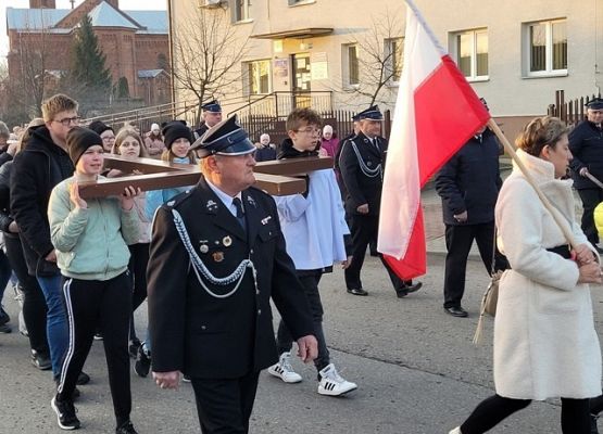 Grafika 15: Droga krzyżowa 2022