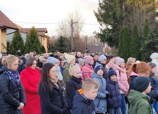 Grafika 25: Droga krzyżowa 2022