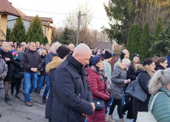 Grafika 27: Droga krzyżowa 2022