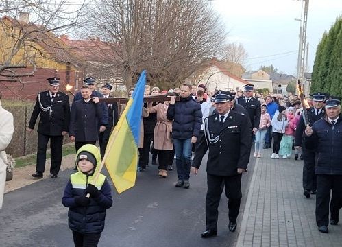 Grafika 45: Droga krzyżowa 2022