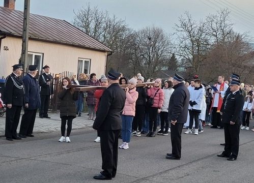 Grafika 71: Droga krzyżowa 2022