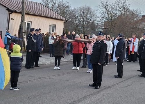 Grafika 72: Droga krzyżowa 2022