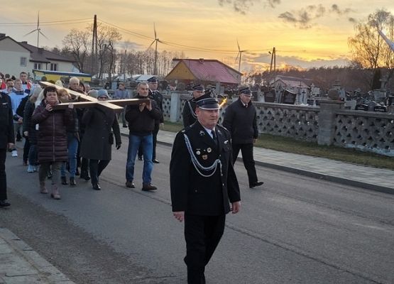 Grafika 79: Droga krzyżowa 2022