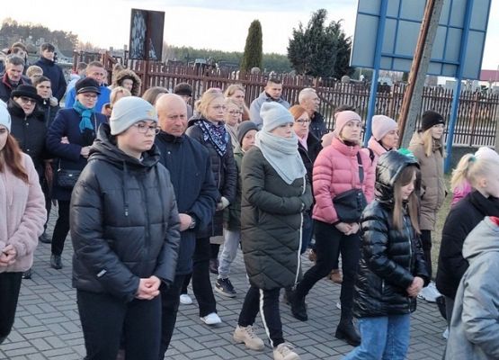 Grafika 85: Droga krzyżowa 2022