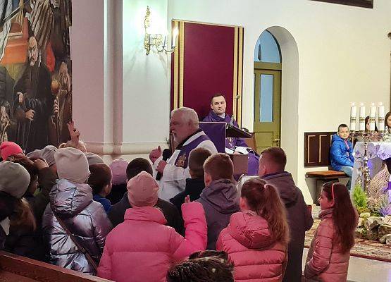 Grafika 8: Rekolekcje Wielkopostne