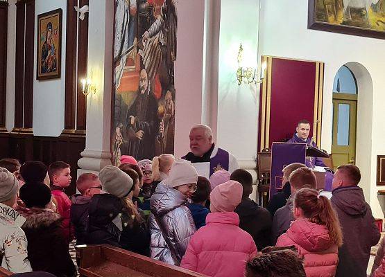 Grafika 12: Rekolekcje Wielkopostne