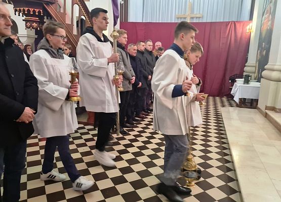 Grafika 2: Wielki Czwartek