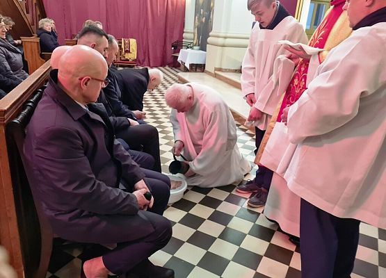 Grafika 12: Wielki Czwartek