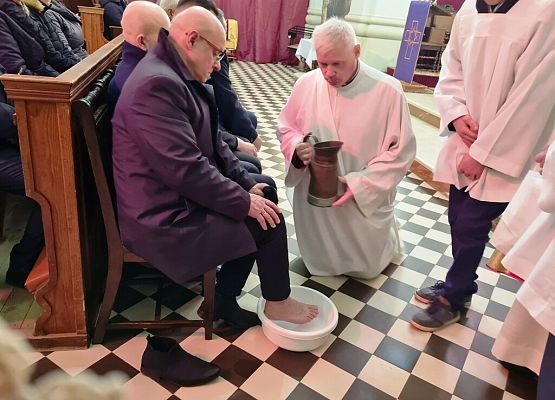 Grafika 16: Wielki Czwartek