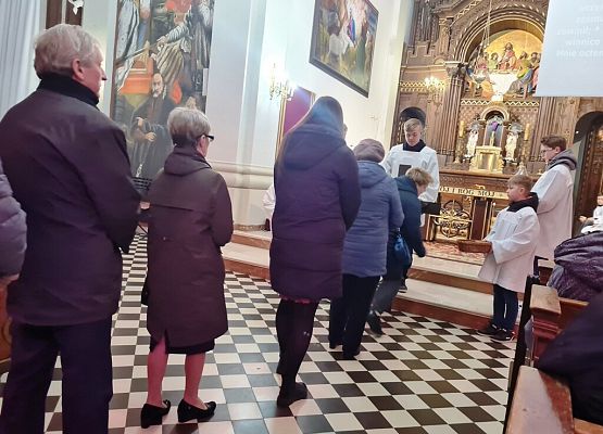 Grafika 17: Wielki Piątek