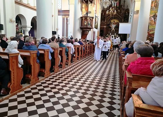 Grafika 1: Wielka Sobota