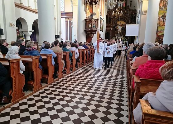 Grafika 2: Wielka Sobota