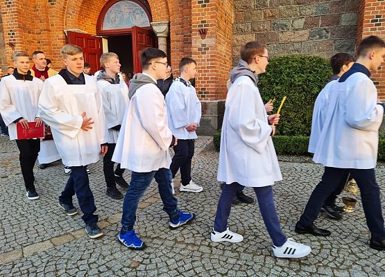 Grafika 5: Wielka Sobota