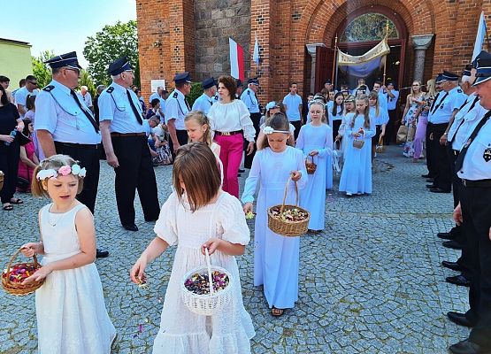 Grafika 13: Boże Ciało 08.06.2023