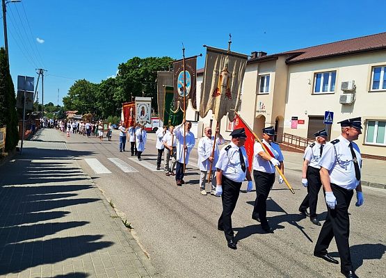 Grafika 24: Boże Ciało 08.06.2023