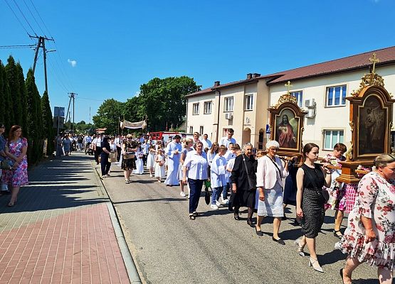 Grafika 30: Boże Ciało 08.06.2023