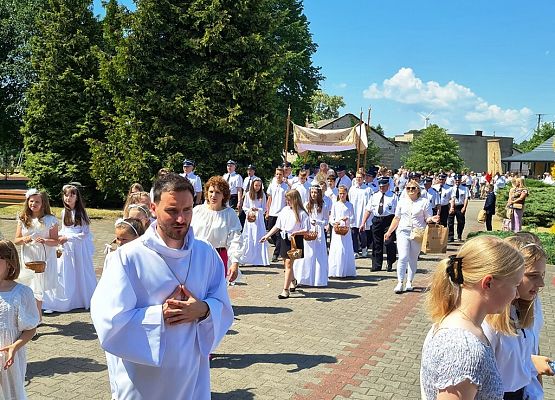 Grafika 42: Boże Ciało 08.06.2023