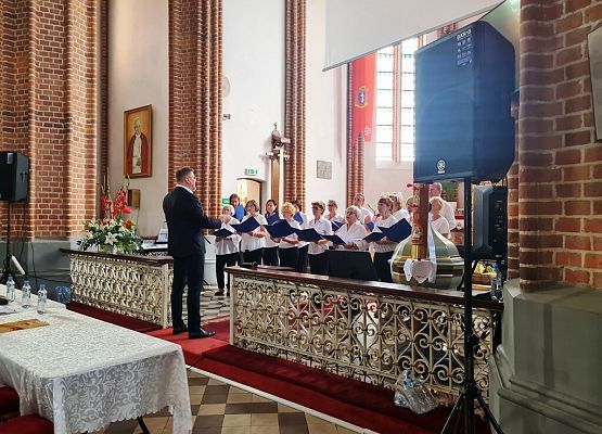 Grafika 5: FESTIWAL PIOSENKI RELIGIJNEJ W JANOWCU KOŚCIELNYM 2023