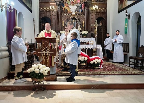 Grafika 6: 11 LISTOPADA ŚWIĘTO NIEPODLEGŁOŚCI