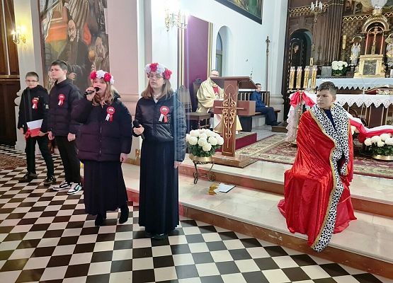 Grafika 14: 11 LISTOPADA ŚWIĘTO NIEPODLEGŁOŚCI