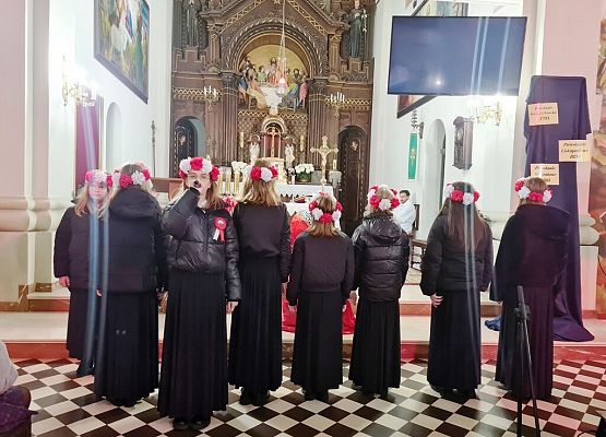 Grafika 15: 11 LISTOPADA ŚWIĘTO NIEPODLEGŁOŚCI