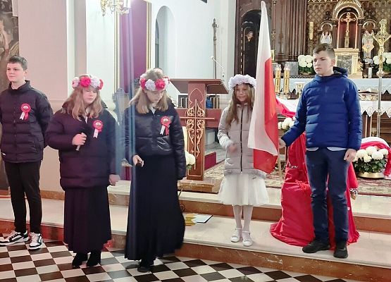 Grafika 19: 11 LISTOPADA ŚWIĘTO NIEPODLEGŁOŚCI