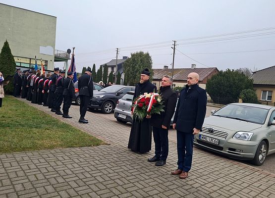 Grafika 31: 11 LISTOPADA ŚWIĘTO NIEPODLEGŁOŚCI