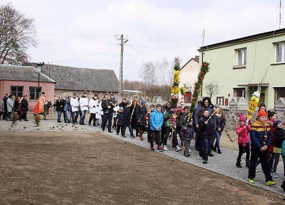 Grafika 10: Niedziela Palmowa 20.03.2016