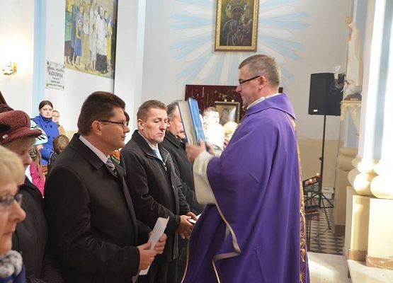 Grafika 7: Ślubowanie Nowej Parafialnej Rady Gospodarczej 22.03.2015