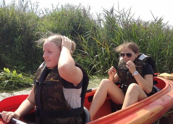 Grafika 6: Spływ kajakowy 27.08.2015