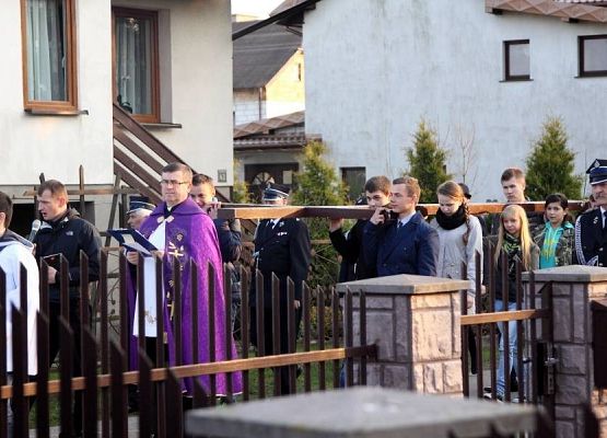 Grafika 17: Droga Krzyżowa 11.04.2014