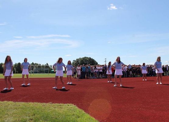 Grafika 30: Przyjęcie relikwi św. Jana Pawła II z rąk Abpa Mieczysława Mokrzyckiego