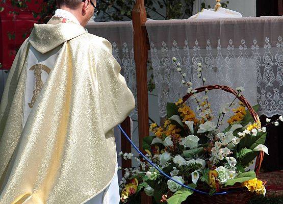 Grafika 17: Zespół "Moja Rodzina" na odpuście w Kuklinie