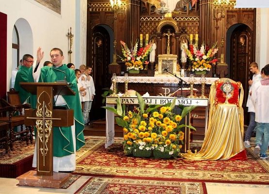 Grafika 12: Pożegnanie Ks. Arkadiusza Sikorskiego