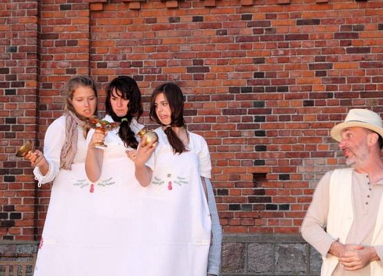 Grafika 17: Musical "Maryja" w wykonaniu Teatru Podróżnego 06.09.2014