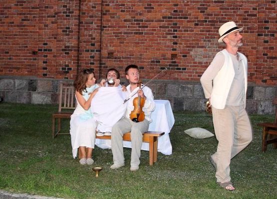 Grafika 19: Musical "Maryja" w wykonaniu Teatru Podróżnego 06.09.2014