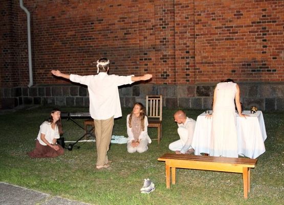 Grafika 26: Musical "Maryja" w wykonaniu Teatru Podróżnego 06.09.2014